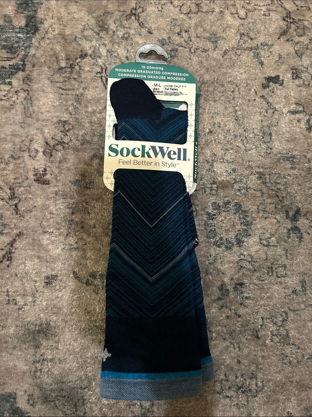 SockWell Women’s Moderate Compression Socks - Navy/Teal Chevron